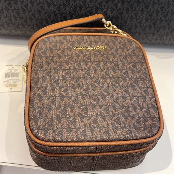 MICHAEL KORS 
Jet Set Travel Medium Logo Crossbody Flight Bag
Style # 35F1GTVC2B - Picture 7 of 16